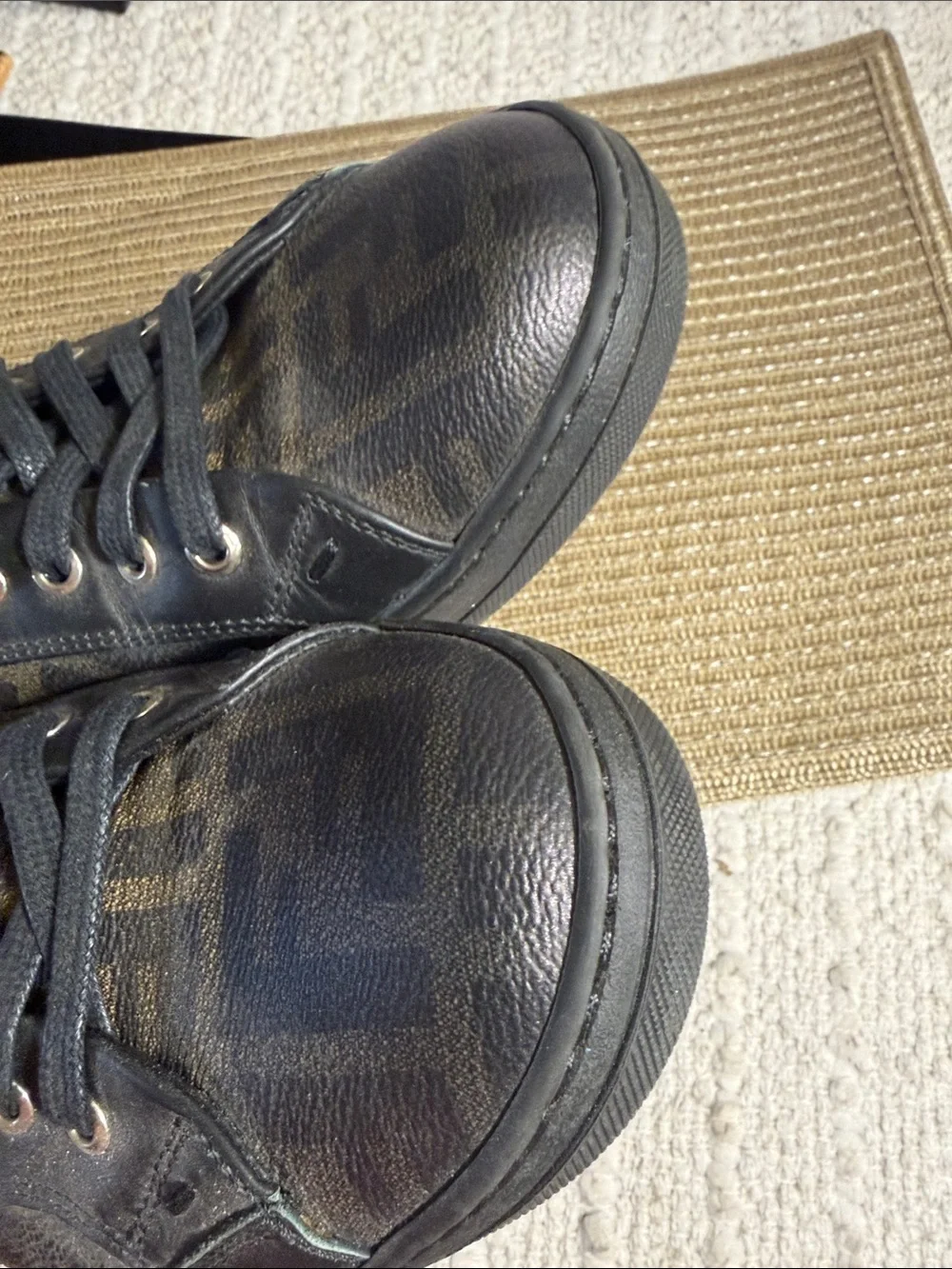Fendi Roma FF Zucca Monogram Low Top Sneakers Black Brown Men’s Size 8 Italy